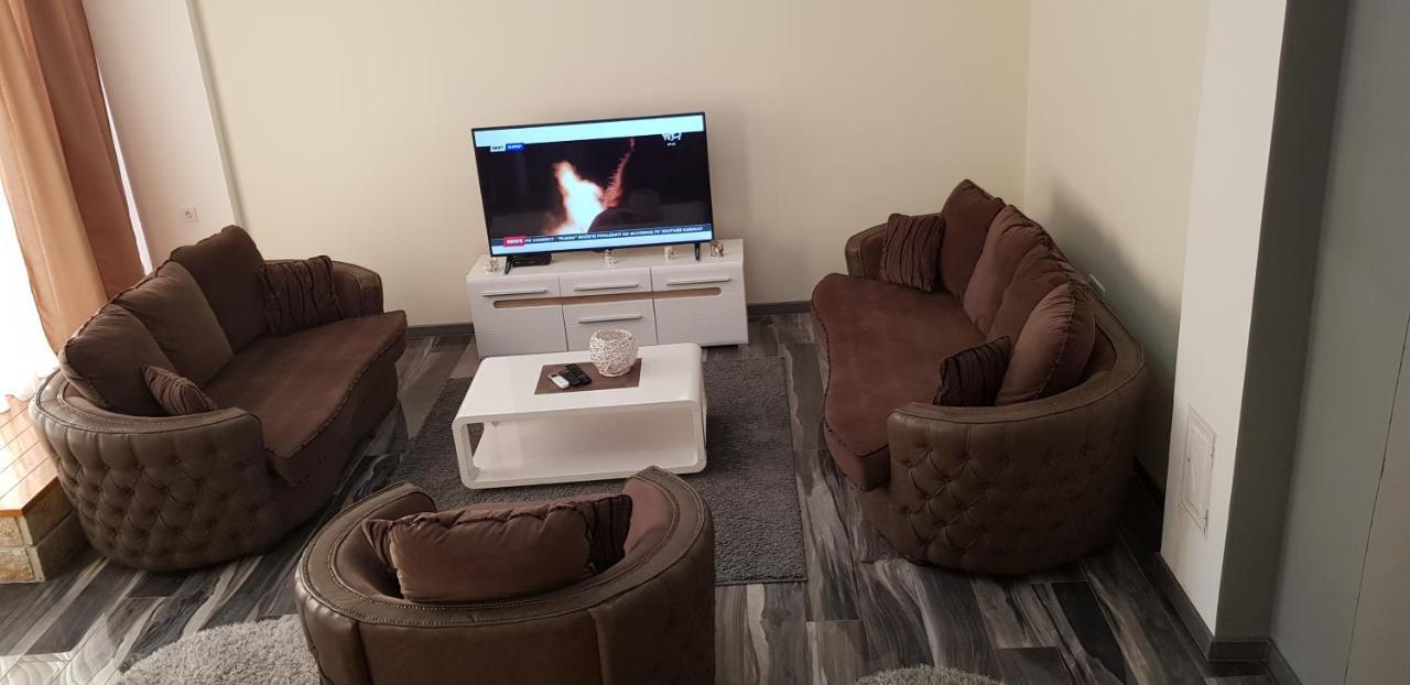 Apartman Jovicevic Pavle Rijeka Crnojevića Εξωτερικό φωτογραφία